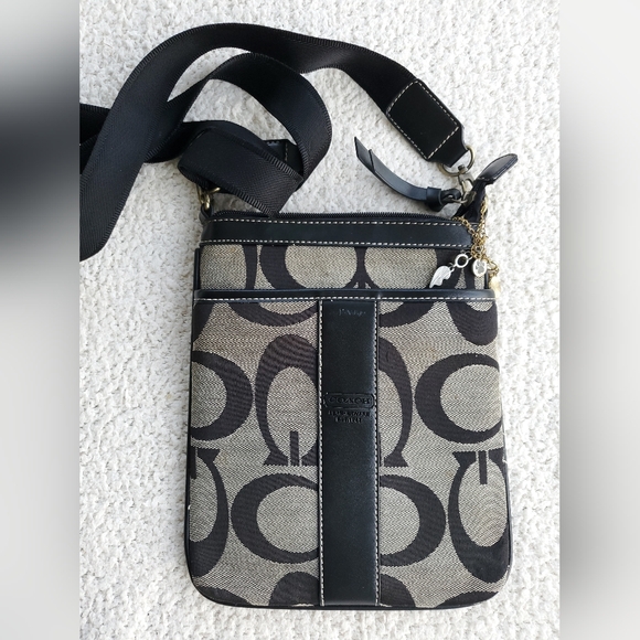 Coach Signature Crossbody Bag, Damaged - Picture 1 of 5